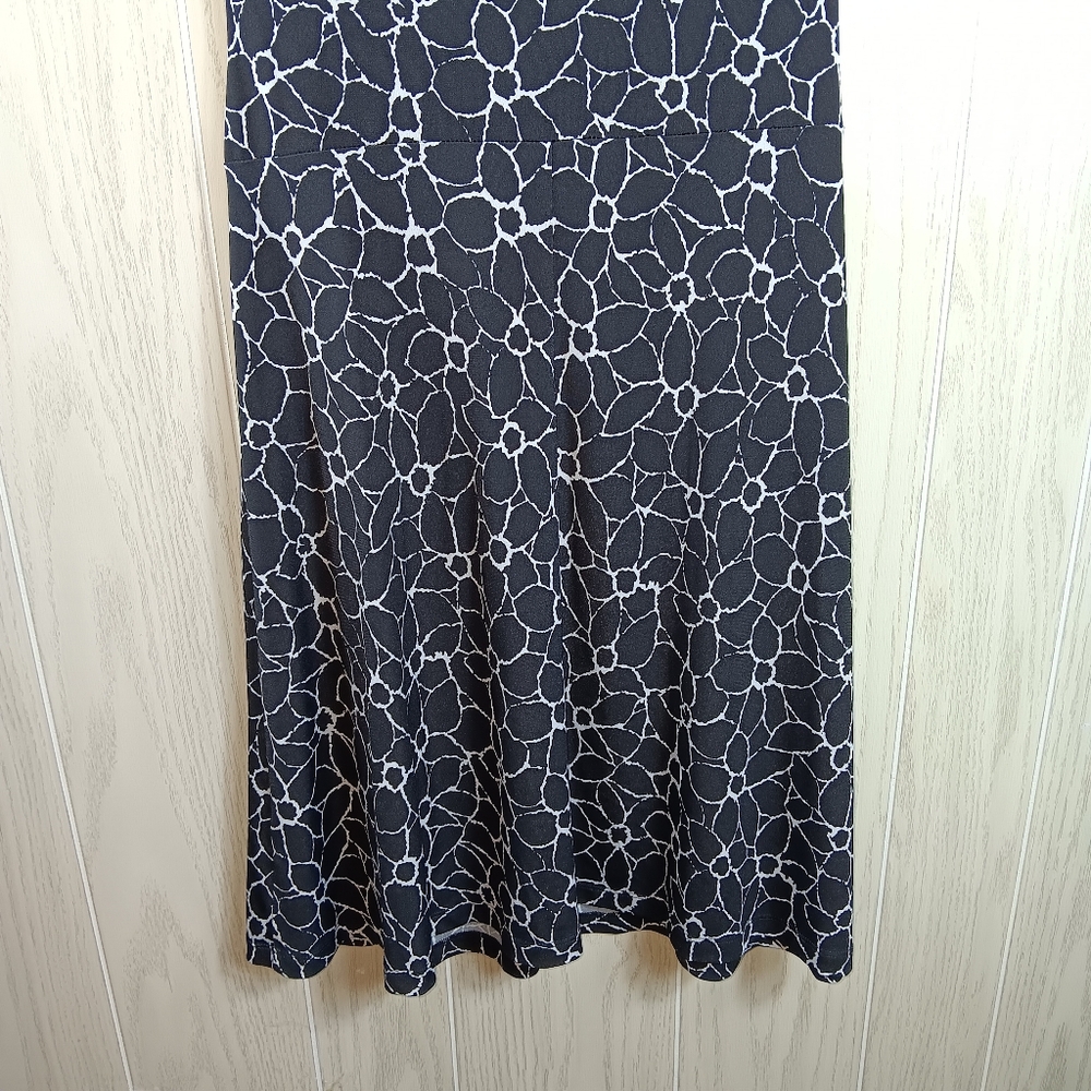 Enfocus Studio Black and White Floral Dress Size 4 Madi Sleeveless business - Picture 8 of 10
